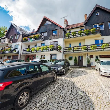 Szymonowka W Szklarskiej Porebie 民宿