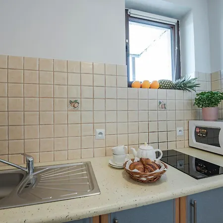 民宿 Szymonowka W Szklarskiej Porebie 斯克拉斯卡波伦巴