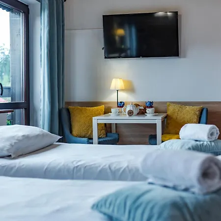 民宿 Szymonowka W Szklarskiej Porebie 斯克拉斯卡波伦巴