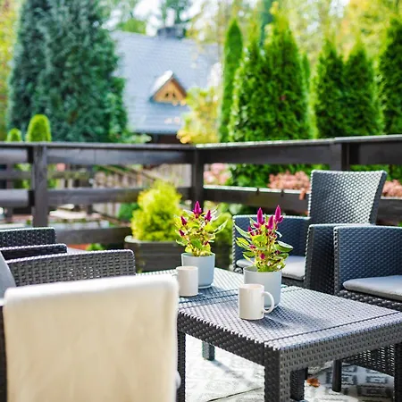 民宿 Szymonowka W Szklarskiej Porebie 斯克拉斯卡波伦巴